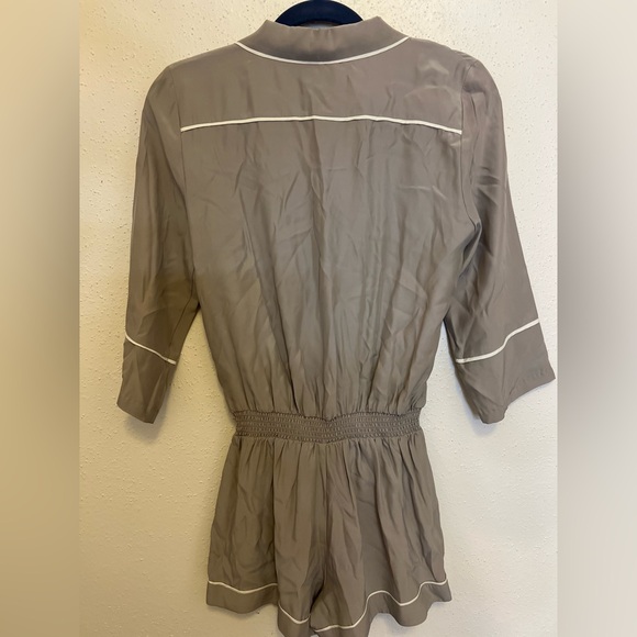 Parker‎ - Picture 2 of 9